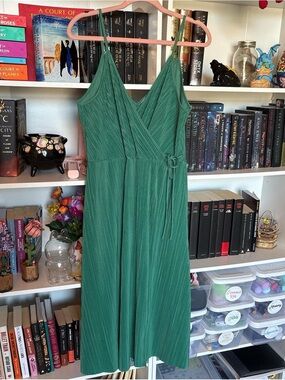 H&M V-Neck Sleeveless Wrap Midi Dress